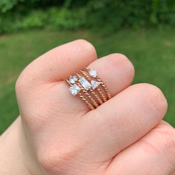 5-band Rhinestone Shape Rings - Picture 8 of 16